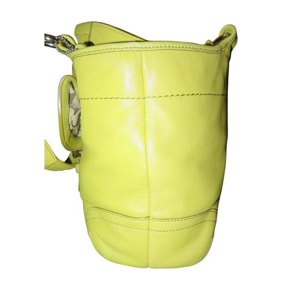 Coach 2004 Soho Canvas & Leather Mini Tote Buckle Front Flap Gorgeous Green! - Picture 4 of 13